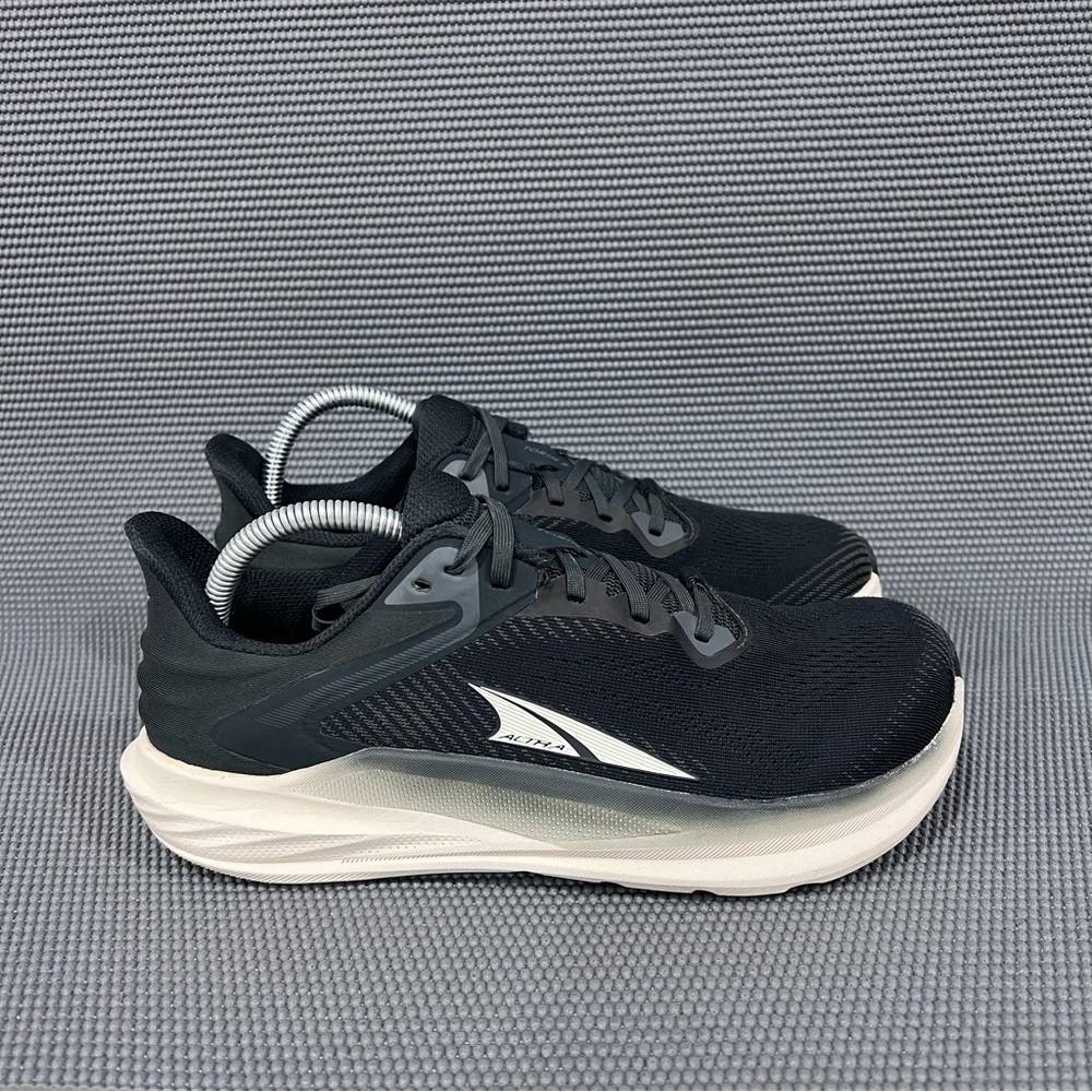 Altra Torin 8 Womens Athletic Shoes Running Cross Training Sneaker Sz 9.5 Black